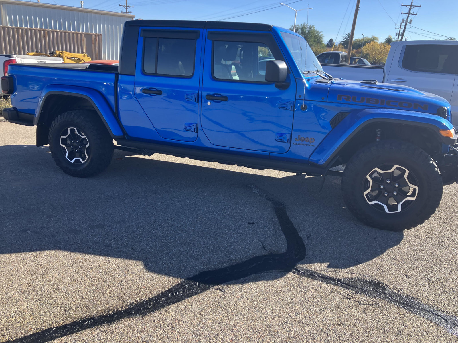 jeep gladiator.jpg