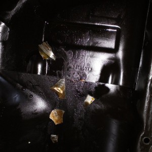 Oil Pan With Piston Scraps